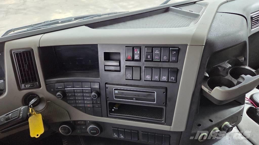 Volvo FM460 6X2*4 Lastväxlare/Krokbilar