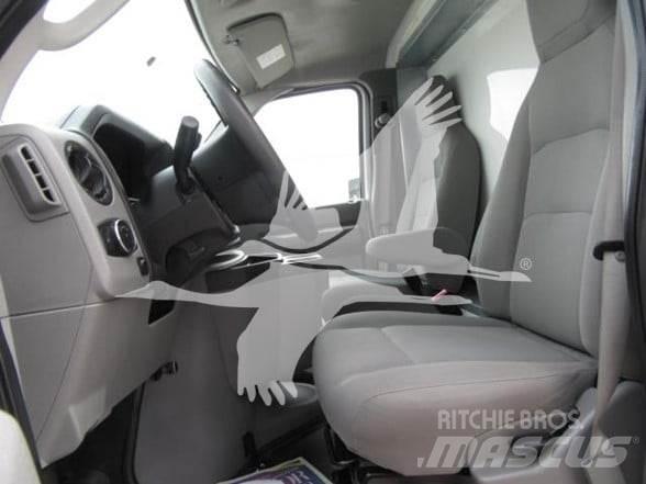 Ford E450 Entreprenad - Övrigt