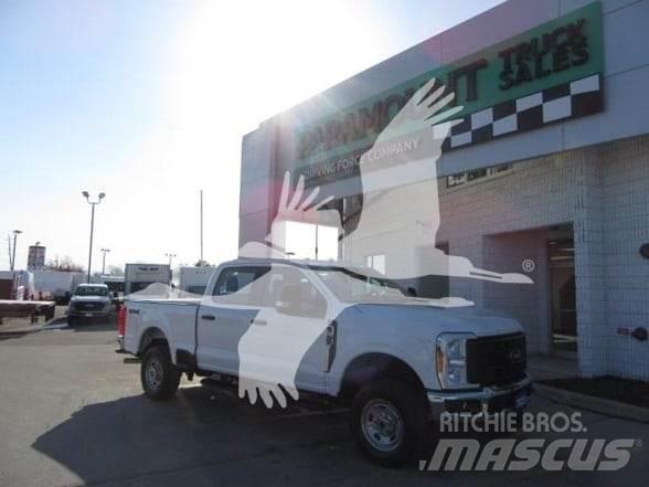 Ford F250 Entreprenad - Övrigt