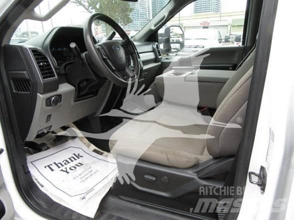 Ford F550 Flakbilar