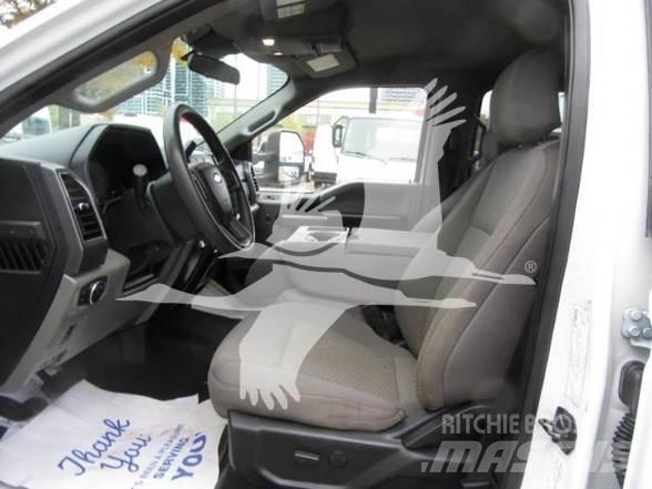 Ford F550 Entreprenad - Övrigt