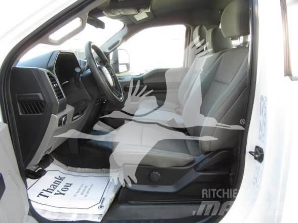 Ford F550 Flakbilar