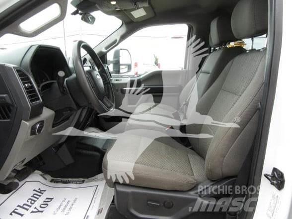 Ford F550 Flakbilar