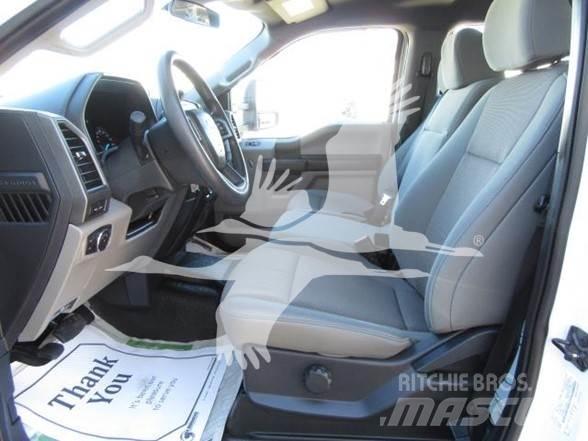 Ford F550 Tippbilar
