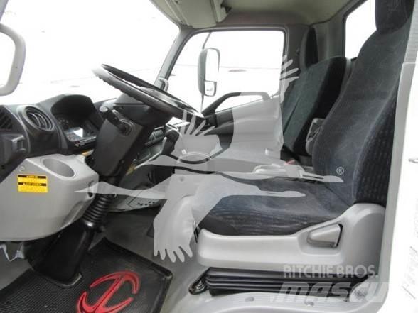 Hino 195 Entreprenad - Övrigt