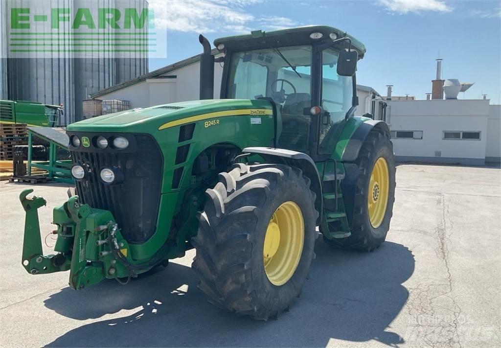 John Deere 8245R Traktorer