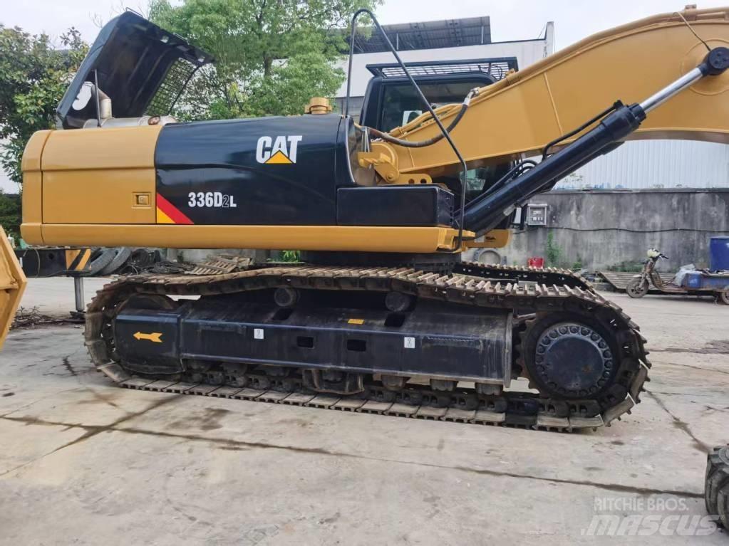CAT 336 D Bandgrävare