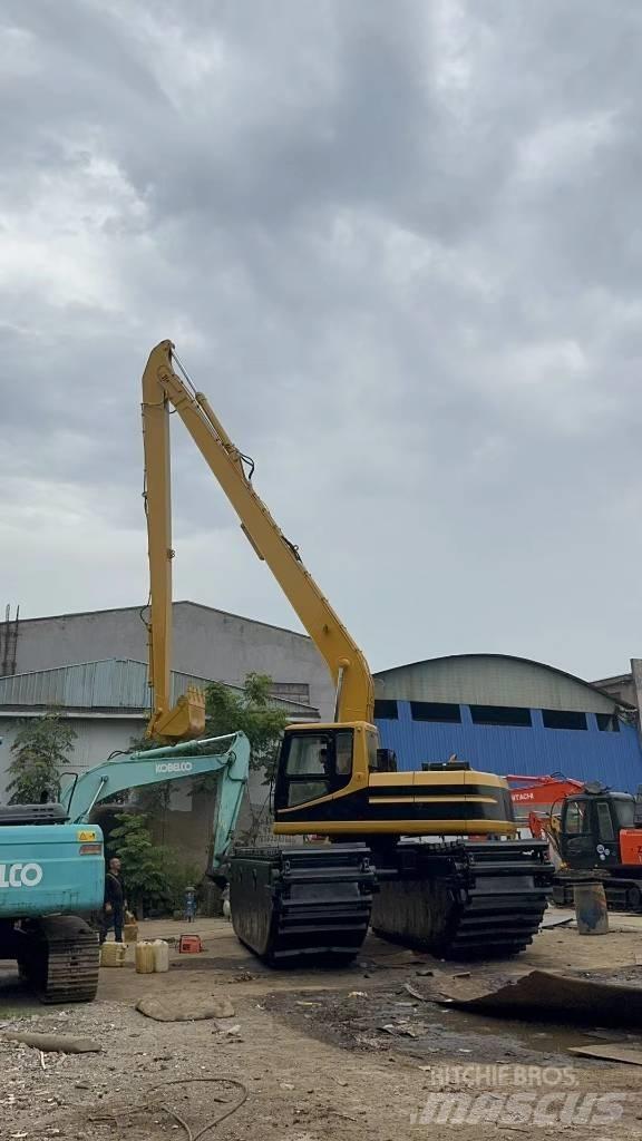CAT 320 B L Bandgrävare
