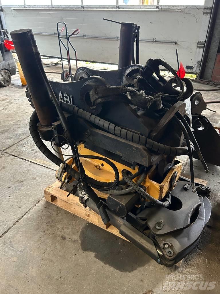 Engcon Tiltrotator Tiltrotator