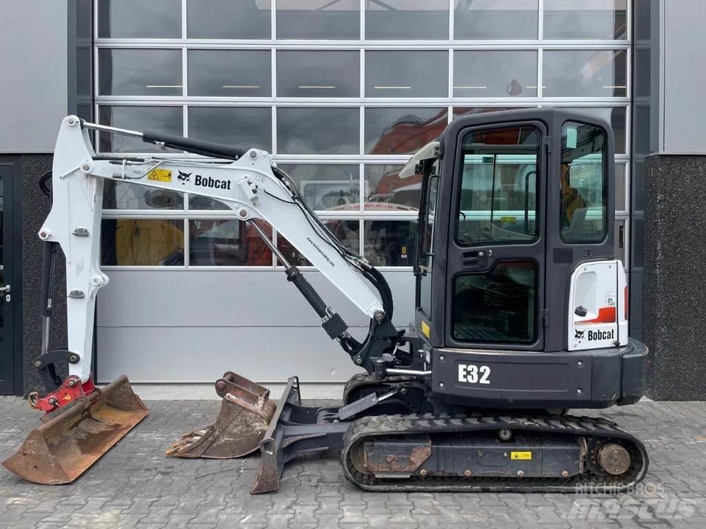 Bobcat E32 | A/C Minigrävare < 7t
