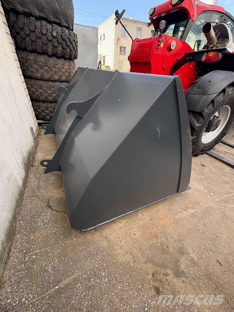Manitou MLT Övrigt lastning och gräv