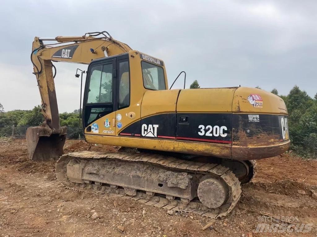 CAT 320 C Bandgrävare