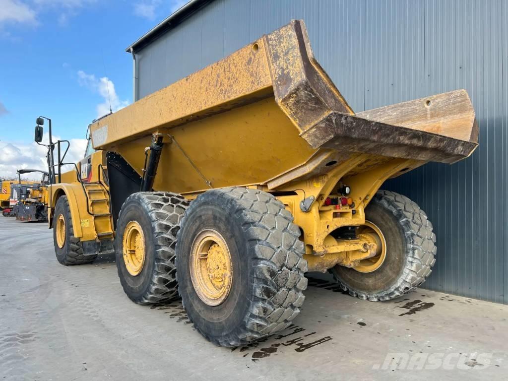 CAT 735B Midjestyrd dumper