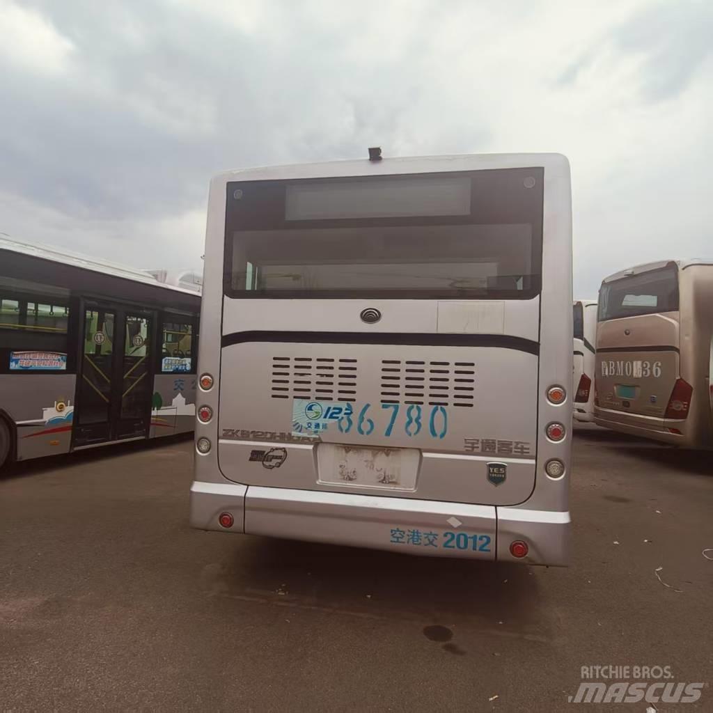 Yutong ZK6120DHNGAA Stadsbussar