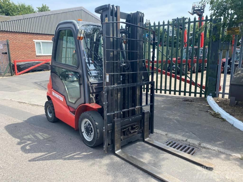 Manitou Mi25D Dieselmotviktstruckar