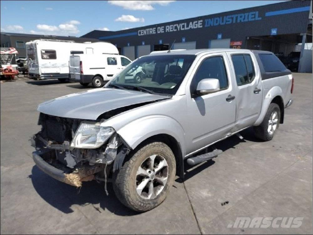 Nissan Navara 1 Flakbilar/Pickuper