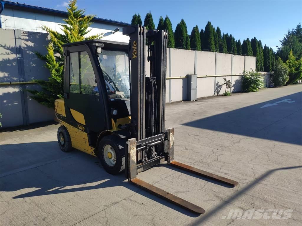 Yale GDP35VX Dieselmotviktstruckar