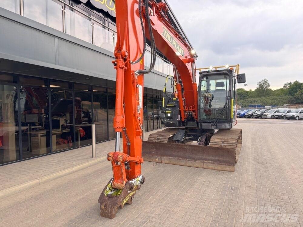 Hitachi ZX135USBL-7 Bandgrävare