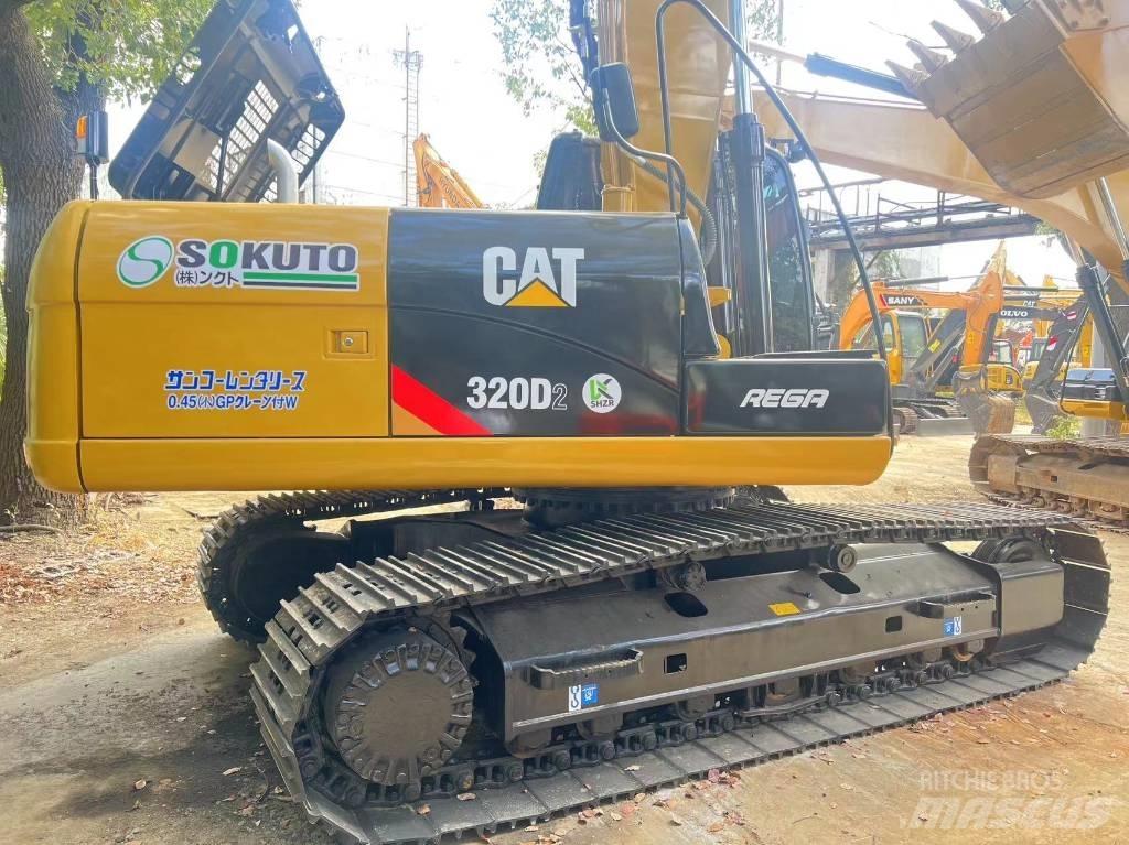 CAT 320 D L Bandgrävare