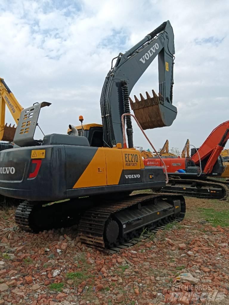 Volvo EC 240 Bandgrävare
