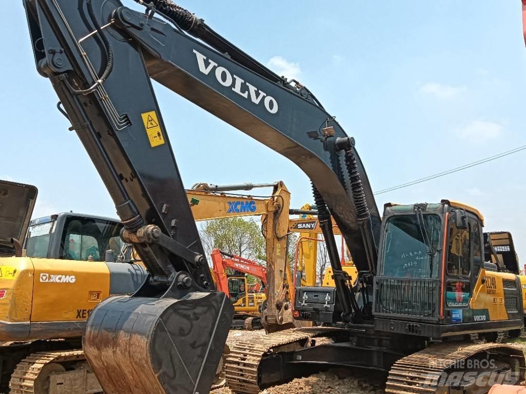 Volvo EC 240 Bandgrävare