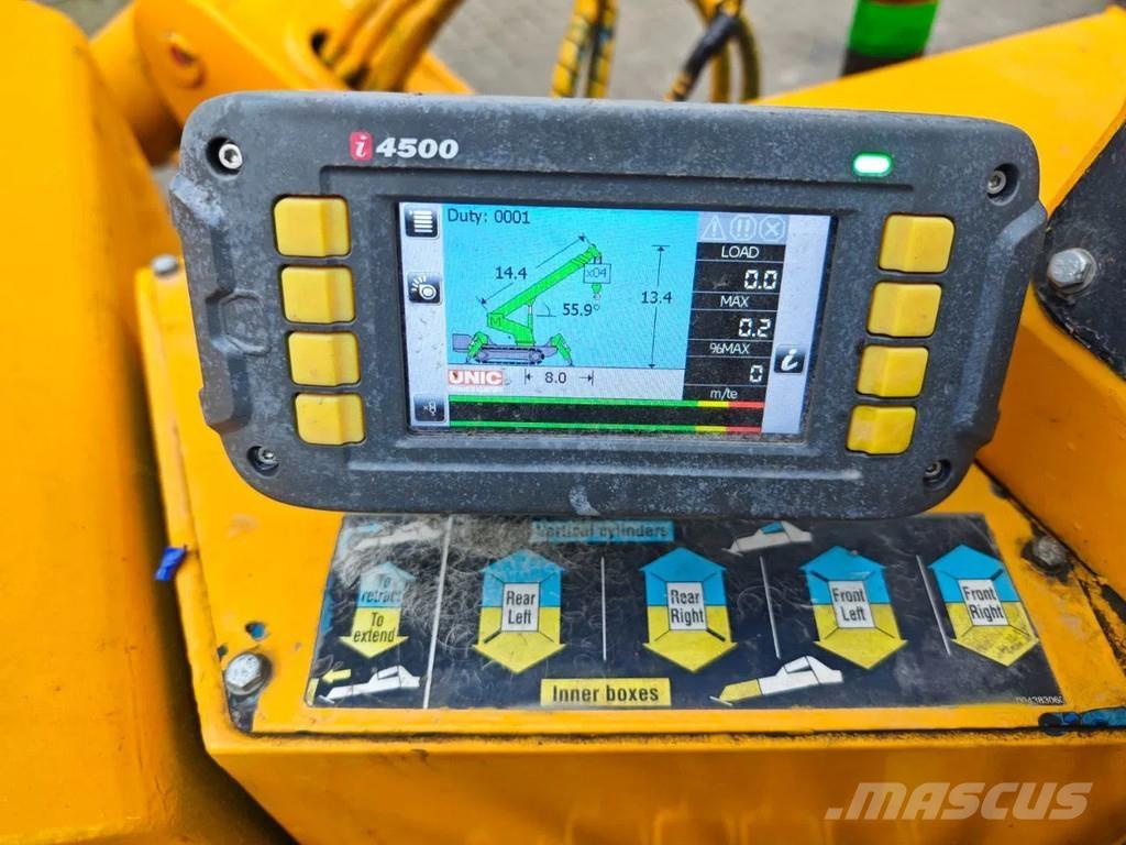 Unic URA 376 C Minikranar