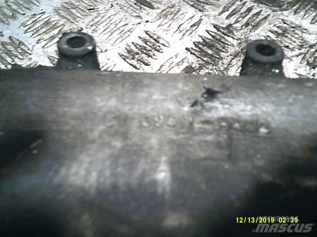 MAN TGA  51094113442 Radiatorer