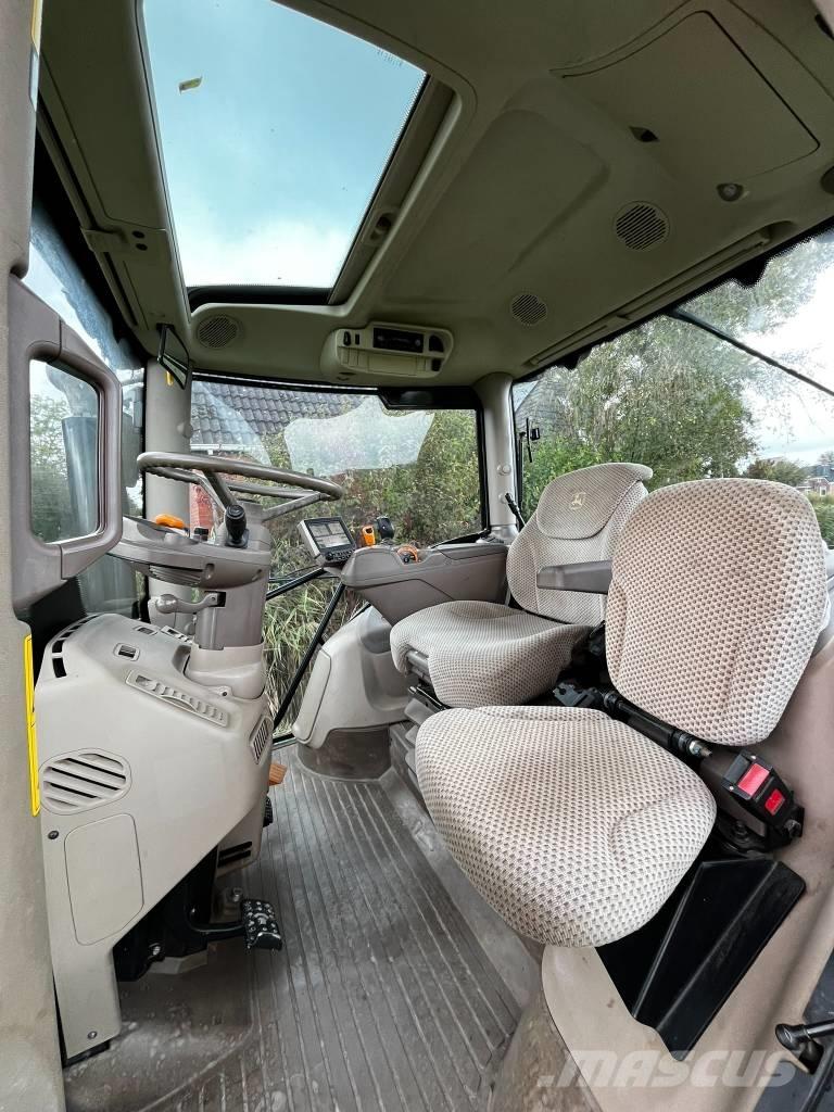 John Deere 6110 R Traktorer