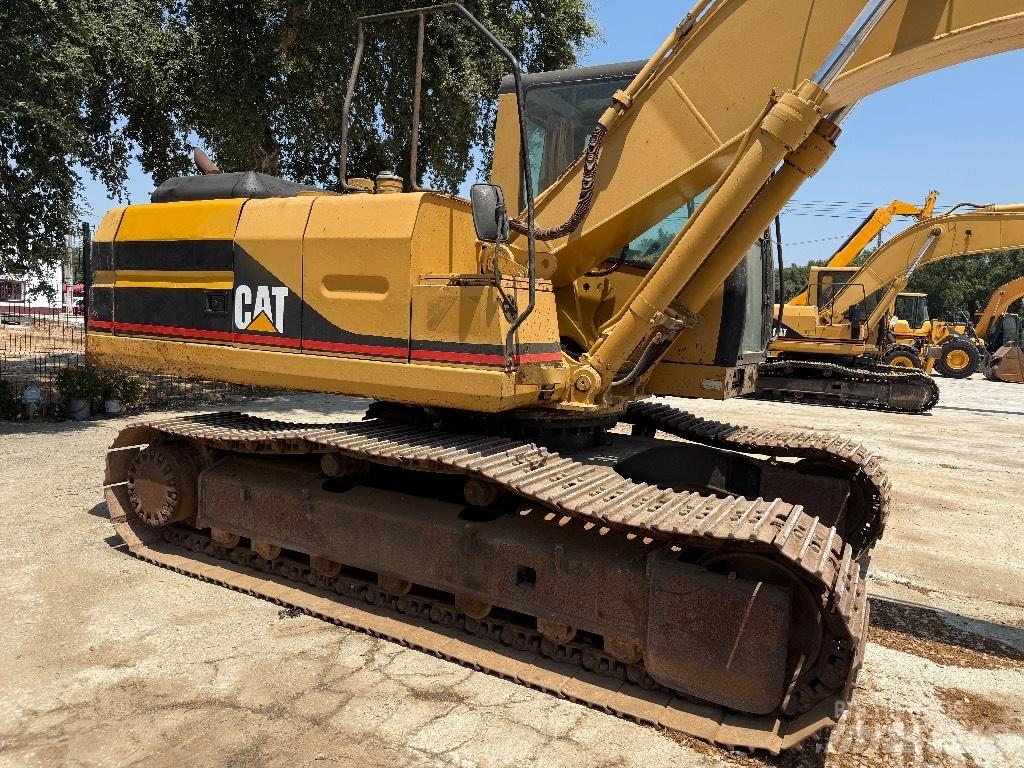 CAT 320 L Bandgrävare
