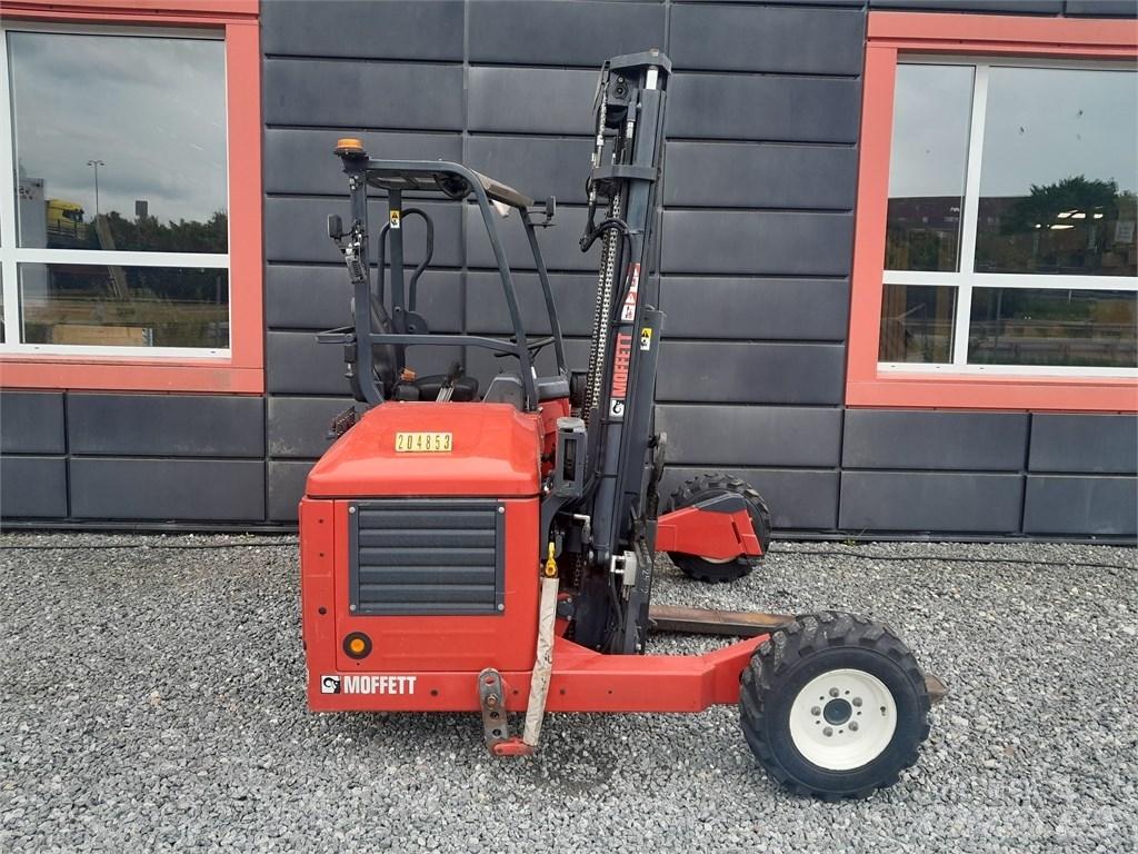 Moffett M4 25.3 Övriga motviktstruckar