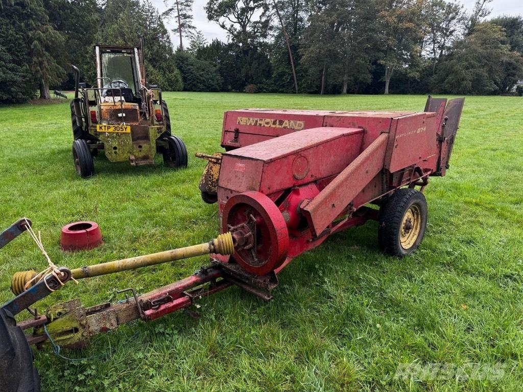 New Holland 274 Fyrkantspressar