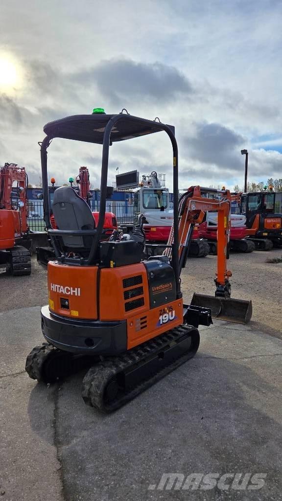 Hitachi ZX 19 Minigrävare < 7t