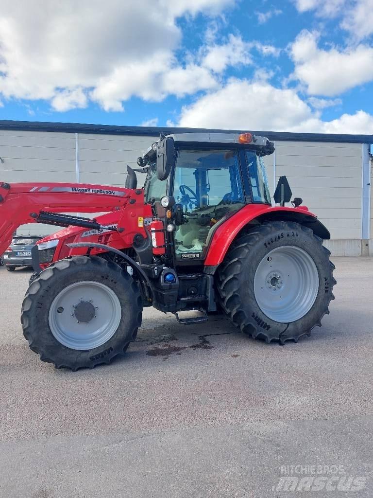 Massey Ferguson 5710 Traktorer