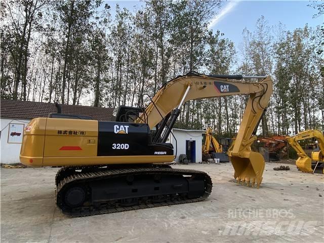 CAT 320D Bandgrävare