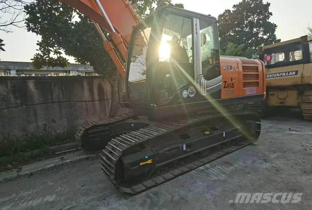 Hitachi ZX 200 Bandgrävare