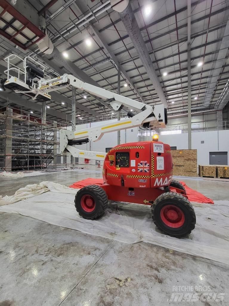 JLG 450AJ Bomliftar