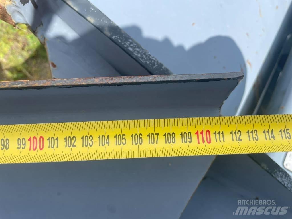 Tellefsdal U-4600 HK Snöblad och plogar