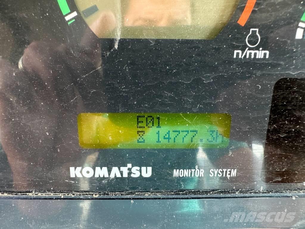 Komatsu D61PX-15EO Bandschaktare