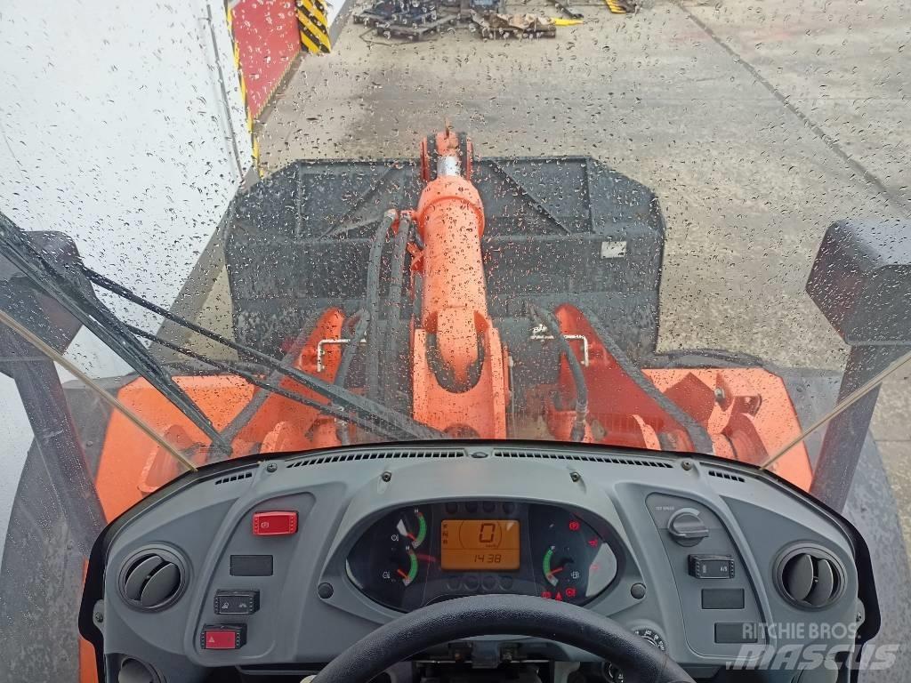 Hitachi ZW150 Hjullastare