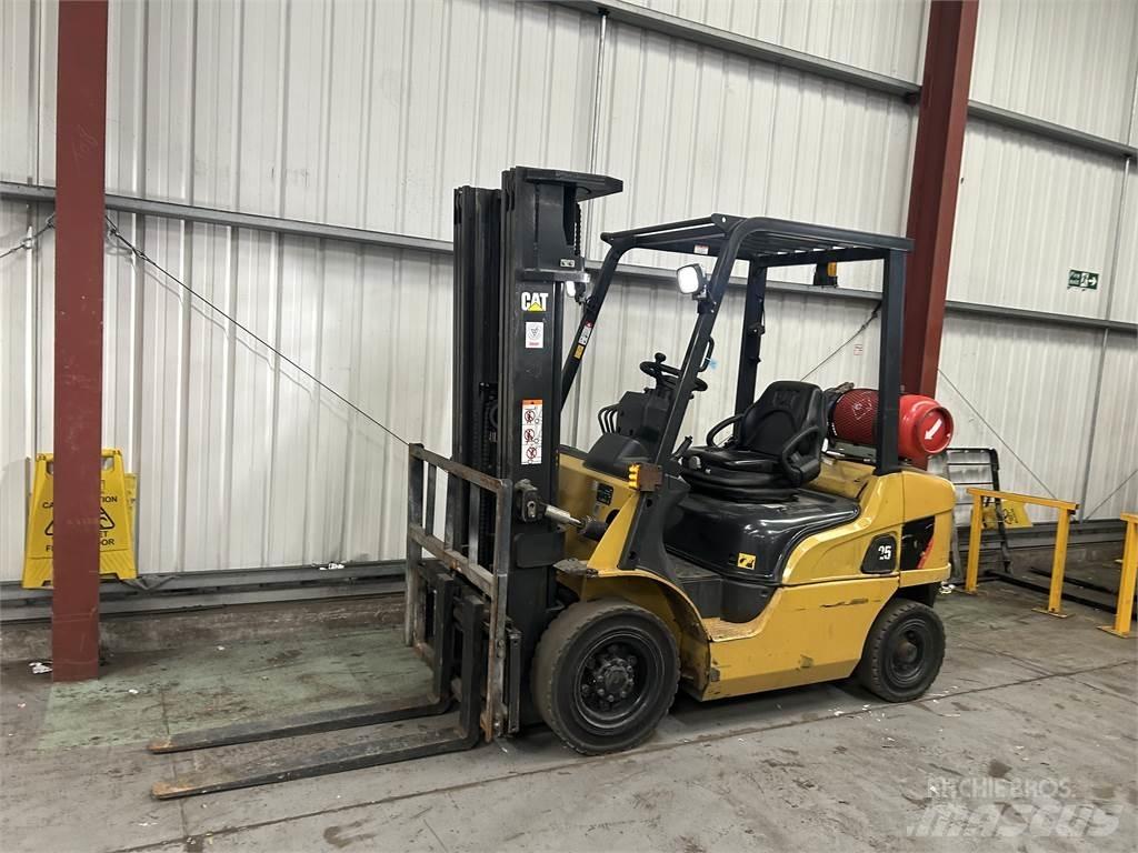 CAT GP25NT Gasolmotviktstruckar