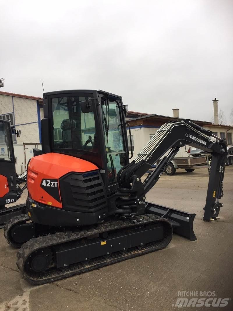 Eurocomach 42ZT Minigrävare < 7t