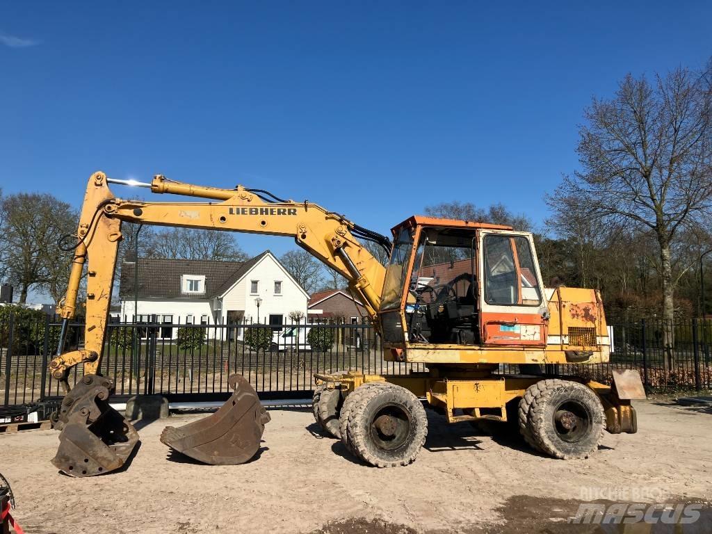 Liebherr A 900 B Hjulgrävare