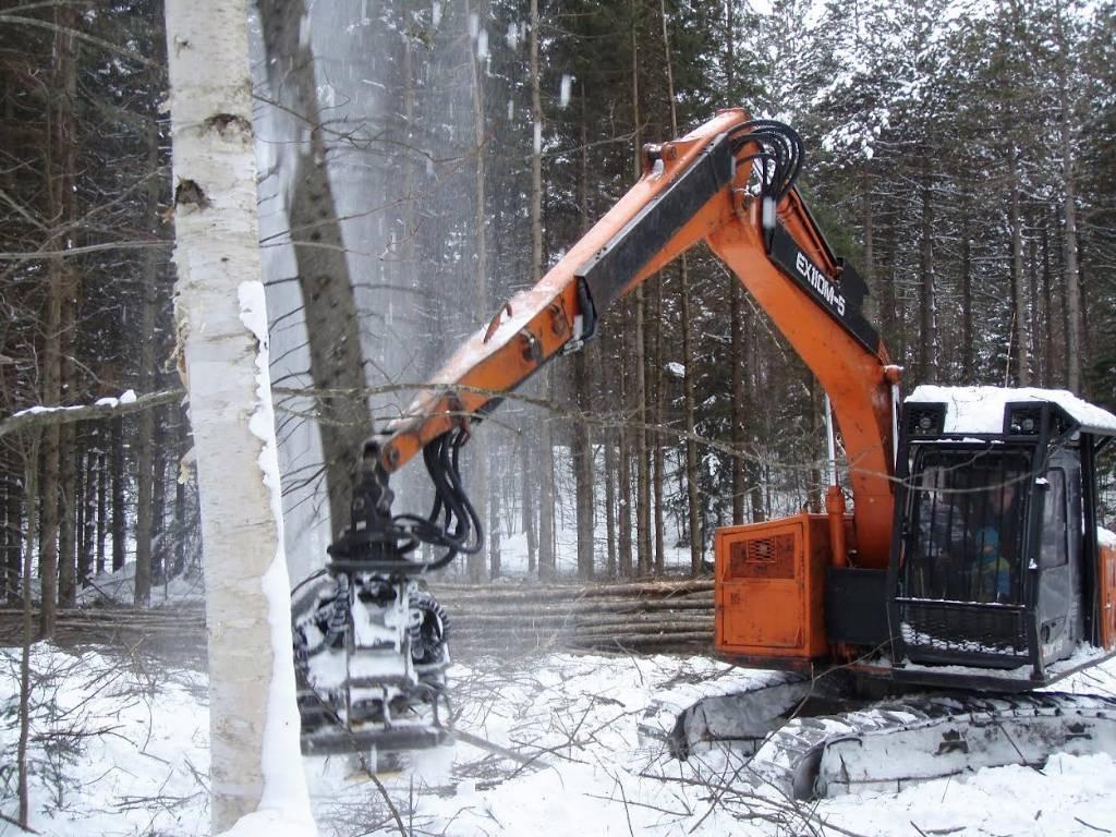 Hitachi EX110M-5 Skördare