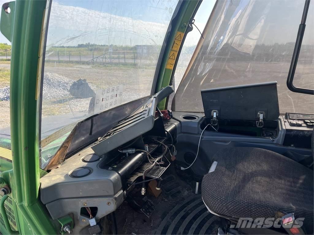 John Deere 1010E Skördare