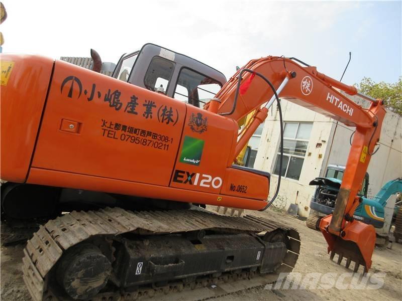Hitachi EX 120-3 Bandgrävare