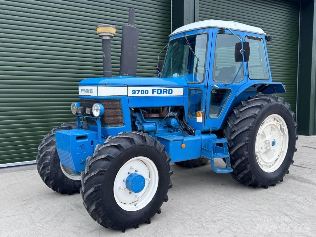 Ford 9700 Traktorer