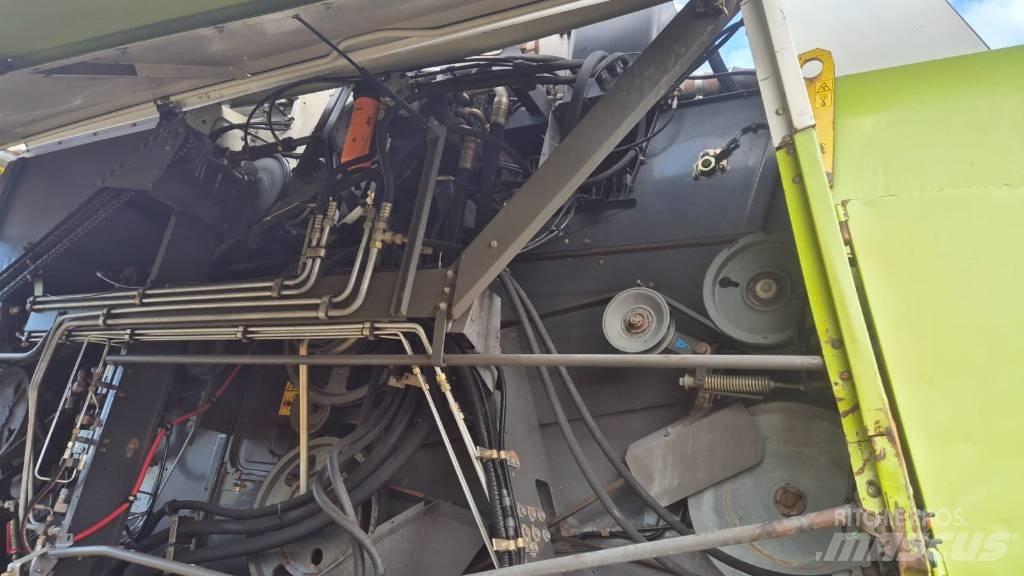 CLAAS Lexion 460 Skördetröskor