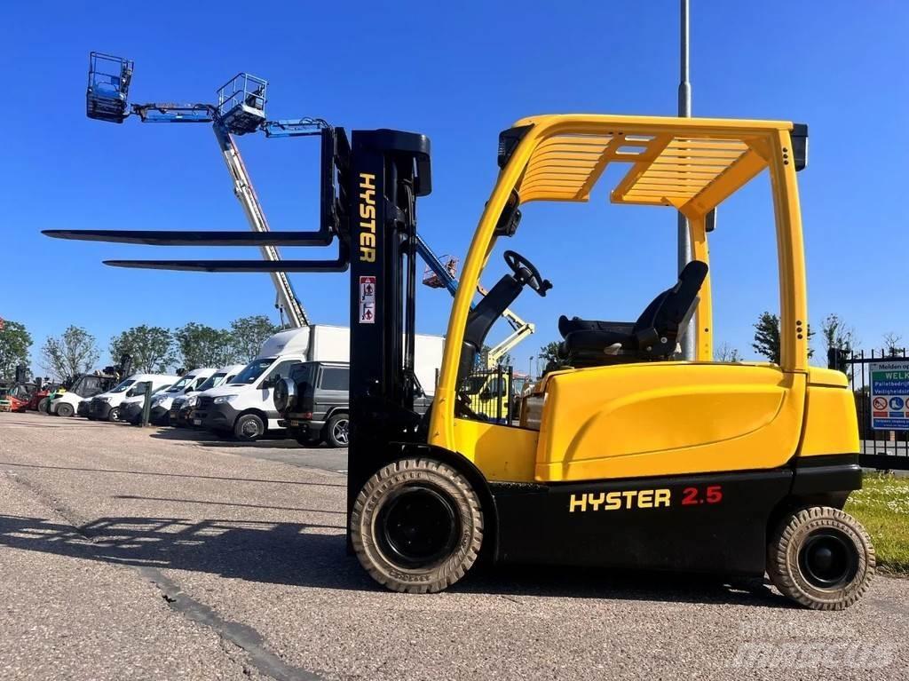 Hyster J2.5XN Elmotviktstruckar