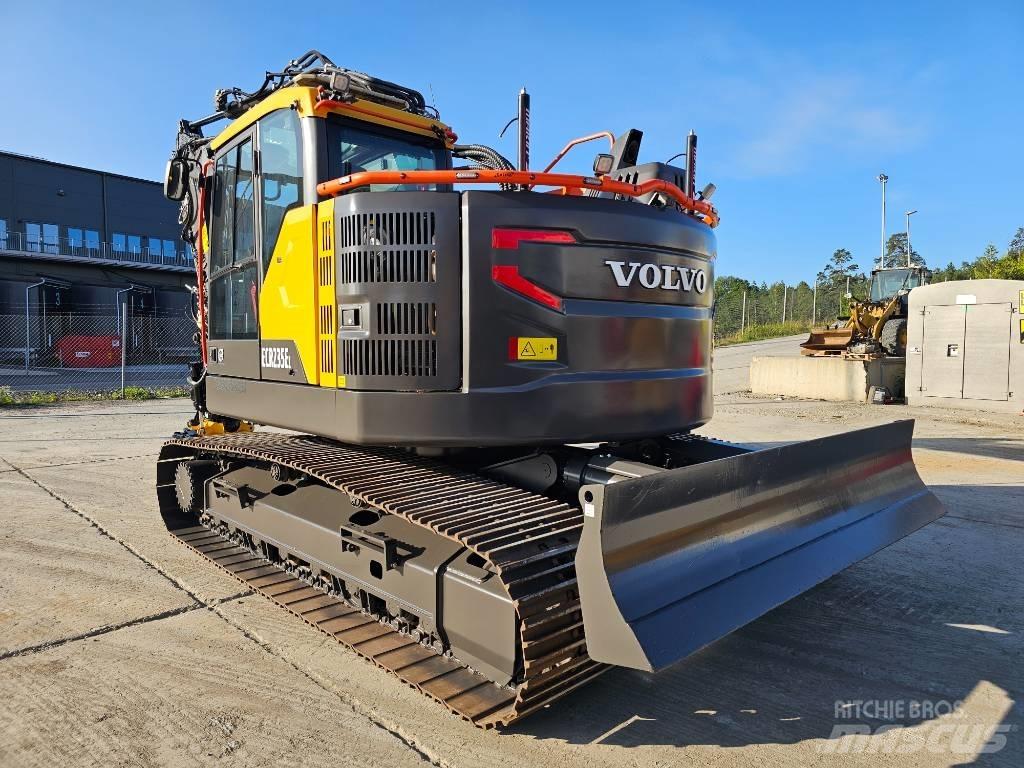 Volvo ECR235EL Bandgrävare