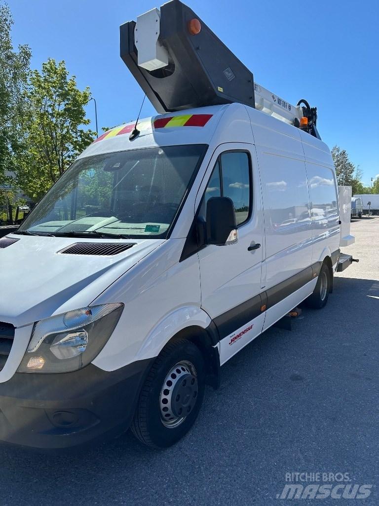 VERSALIFT VDT-170-F Billyftar